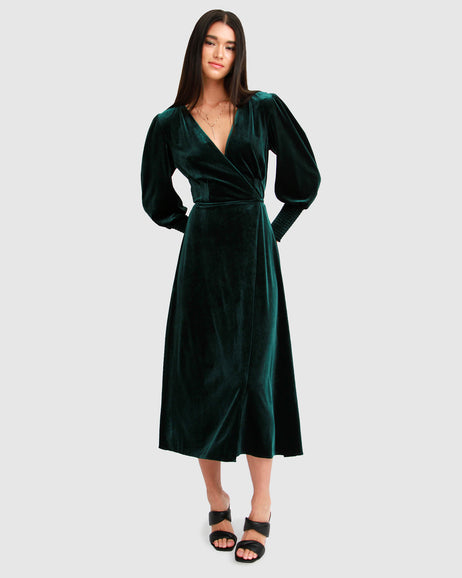 This $54 Velvet Dress Has 2,300+ 5-Star Reviews on