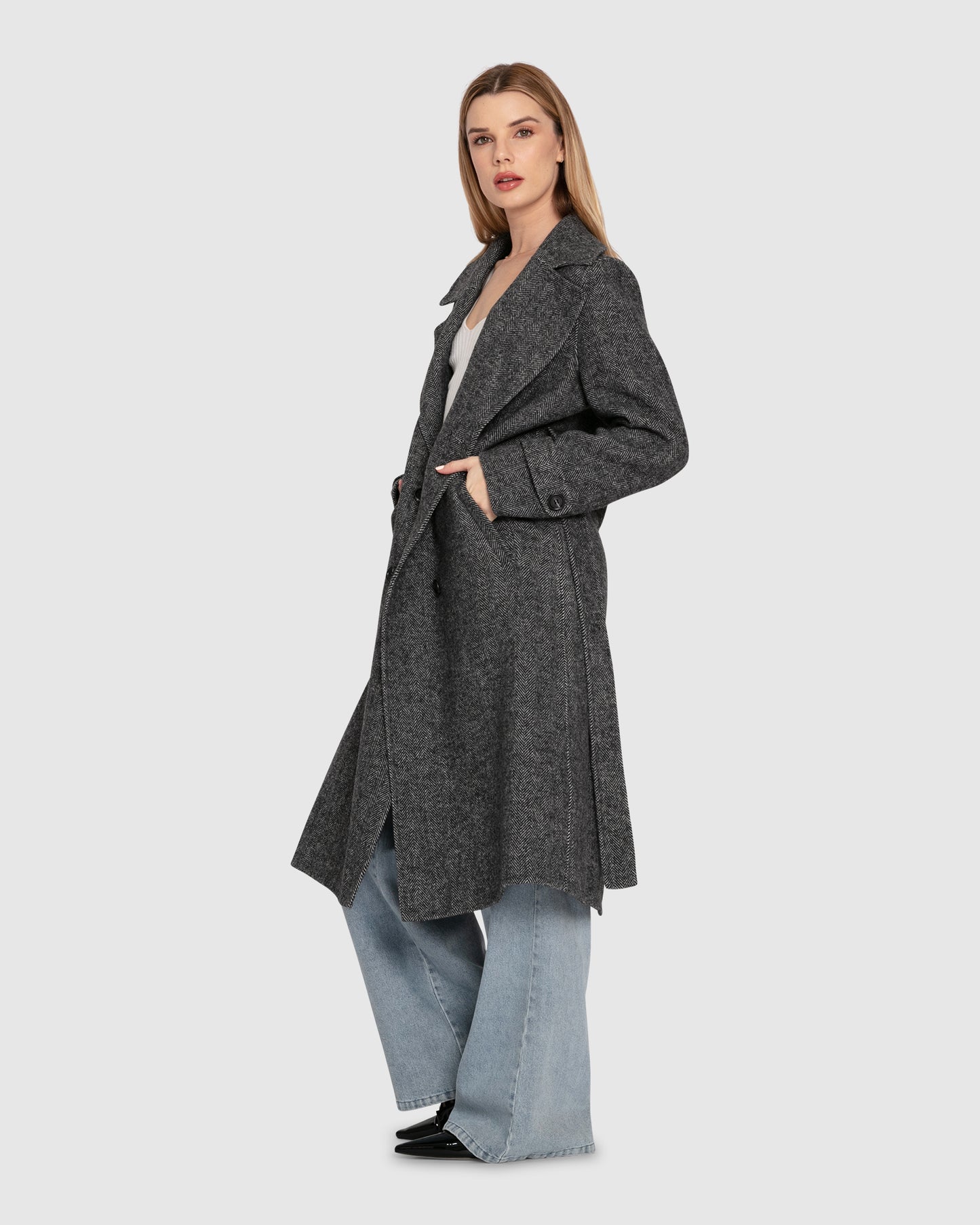 Front Runner Belted Coat - Charcoal