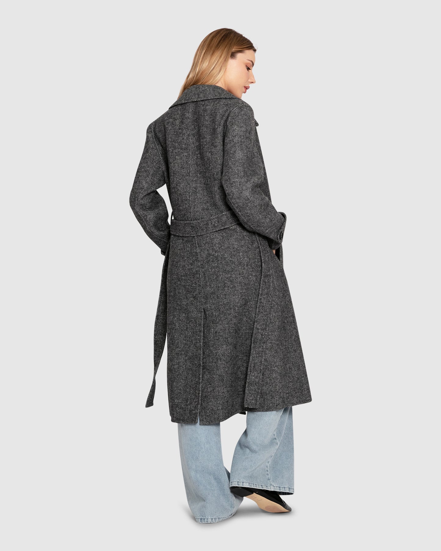 Front Runner Belted Coat - Charcoal