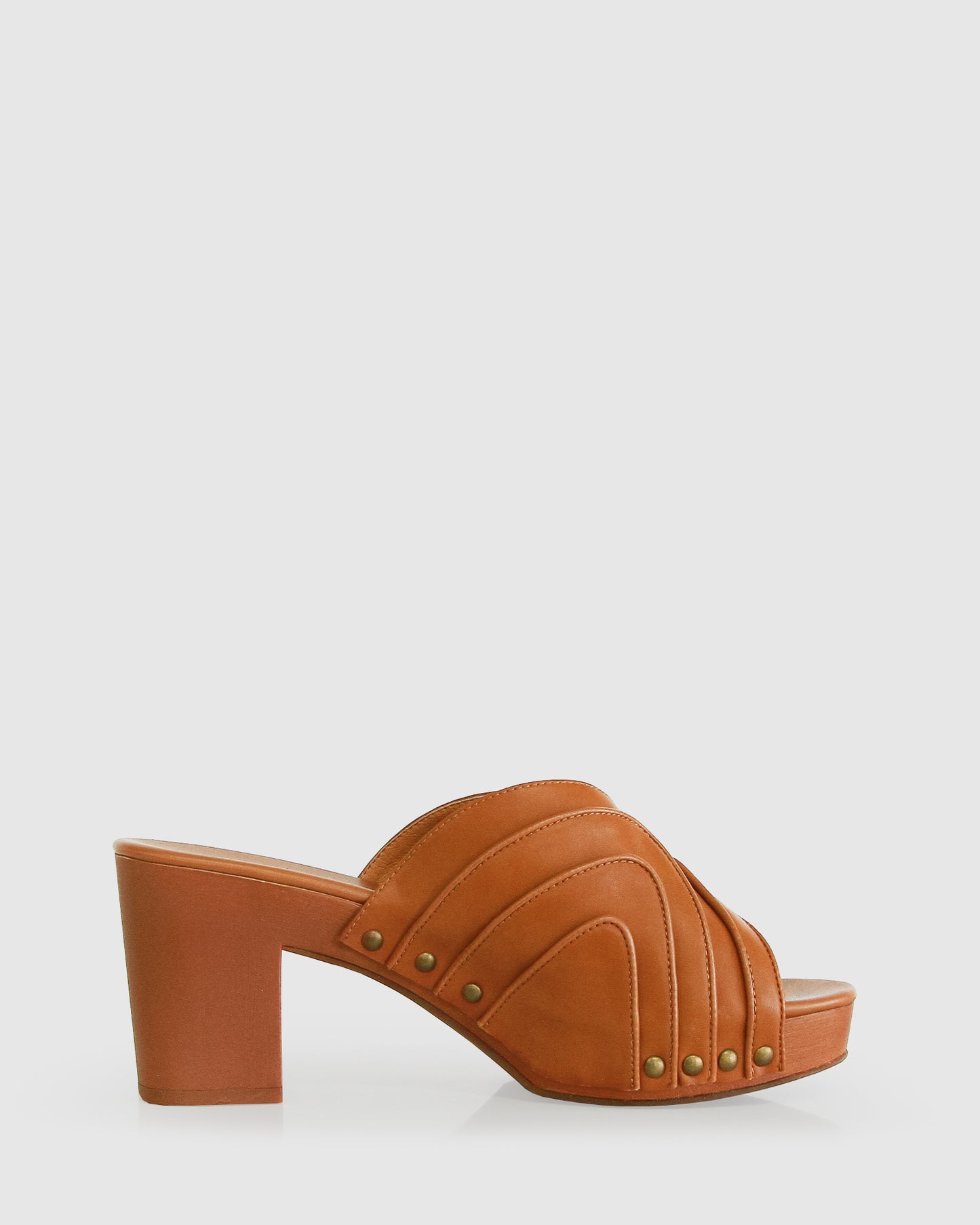 Wild Thoughts Clog Mule - Tan