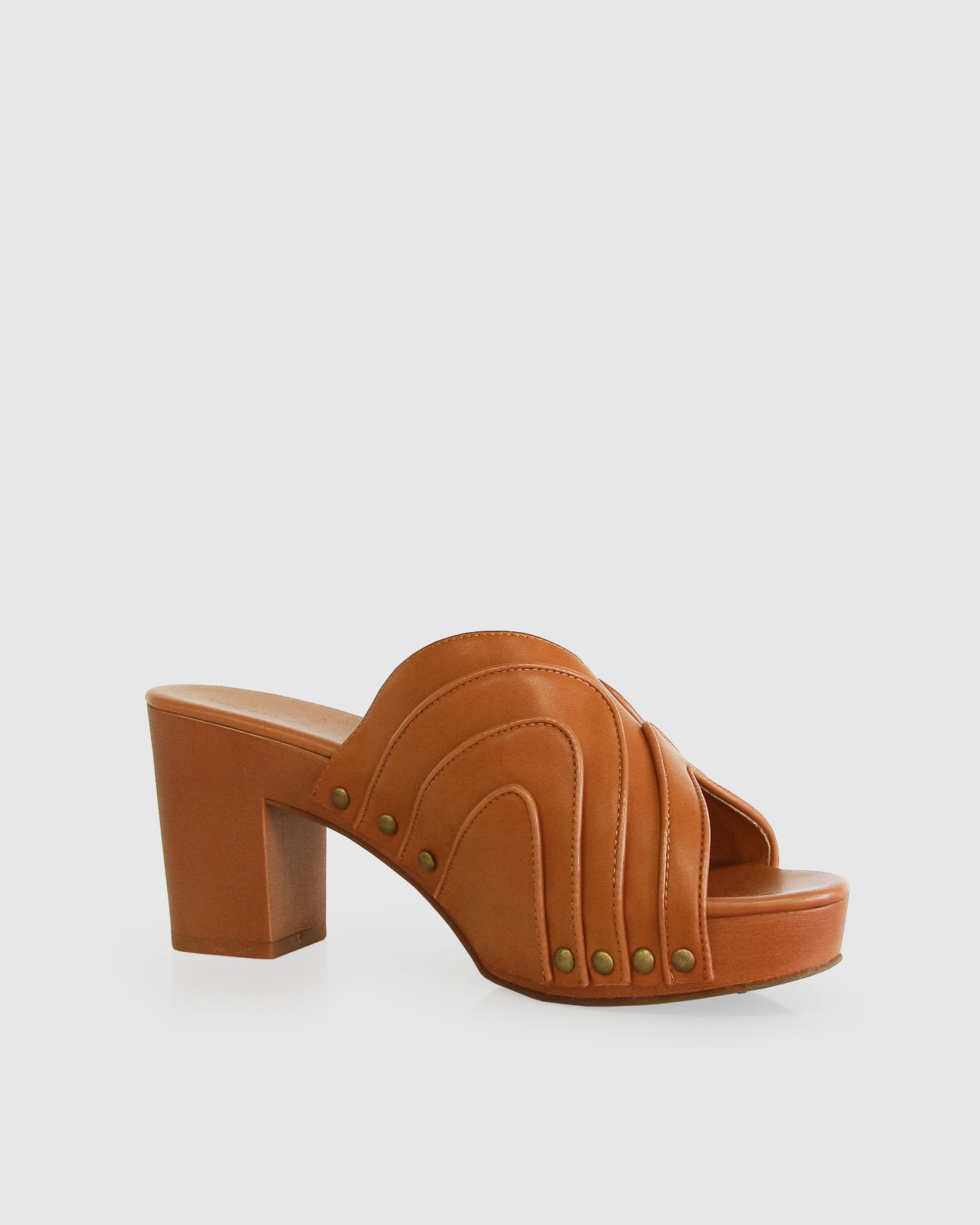 Wild Thoughts Clog Mule - Tan