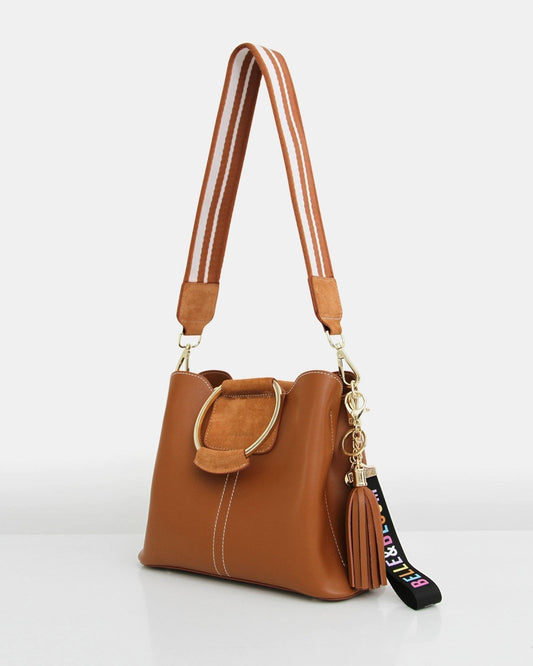 Tan-coloured-leather-handbag_004f98fc-f0e3-4a70-a6b8-fbedabf51e32.jpg