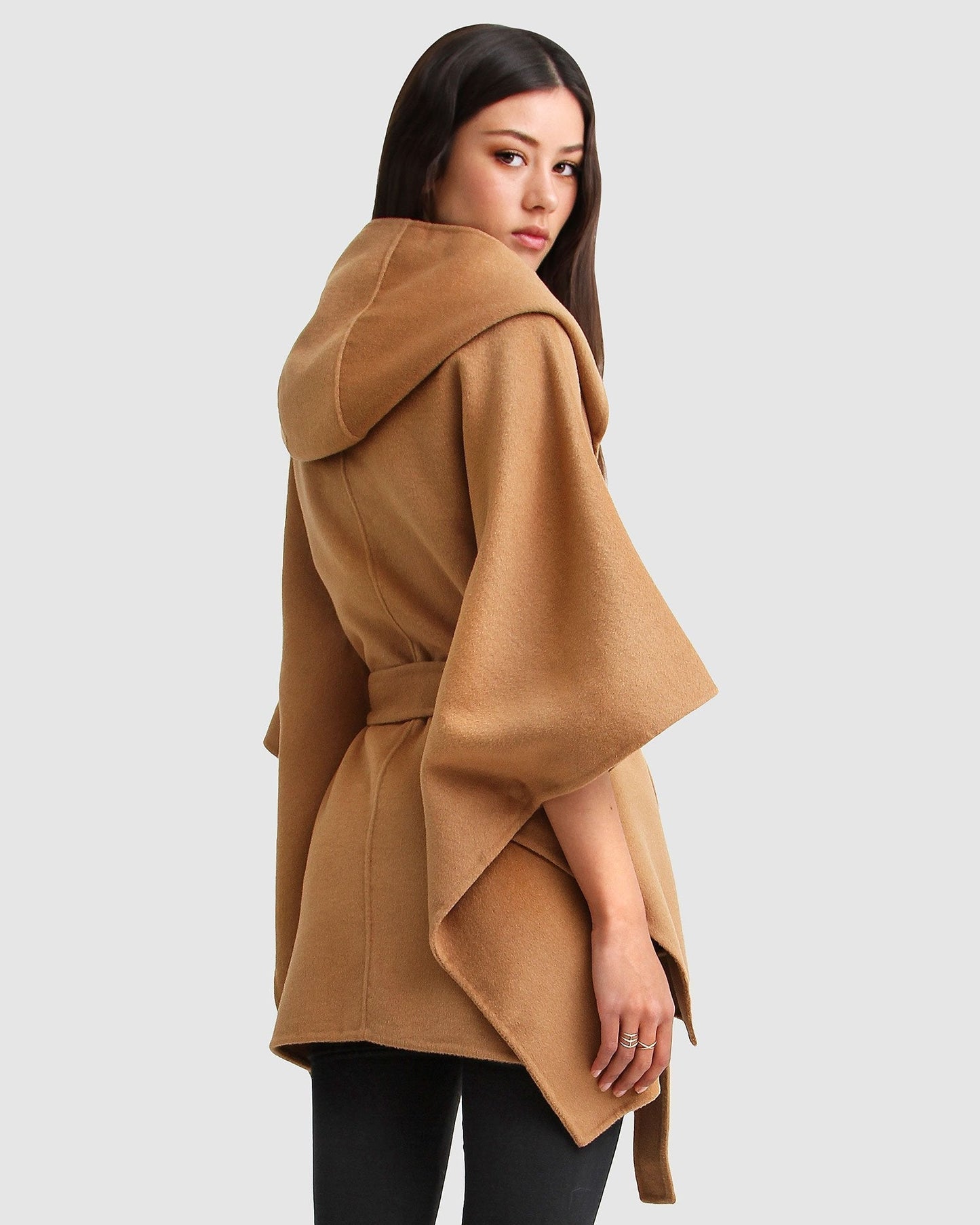 jackson-landing-camel-cape-coat-back_06b7ea2c-9b69-4bd7-9dba-a6a29faacb3b.jpg