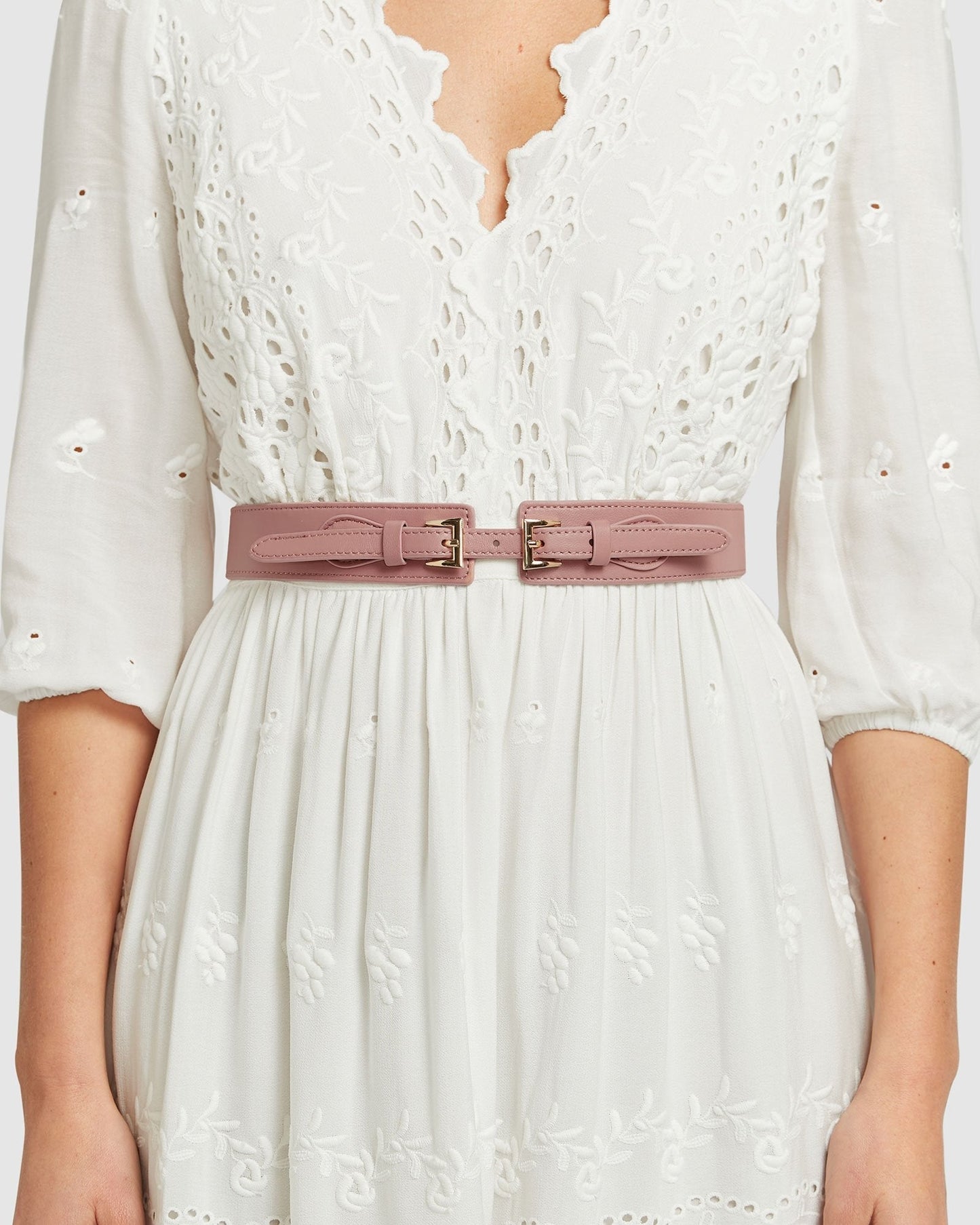 london-fog-blush-waist-belt-model_86a3cc72-57df-4f0b-88f1-506159dc5760.jpg